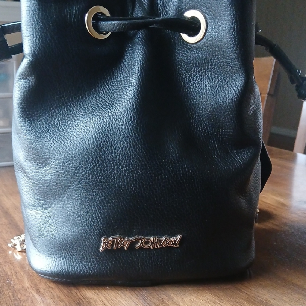 Betsey Johnson Black Studded Robot Drawstring Crossbody Bag 🤖🌹 - Picture 5 of 9